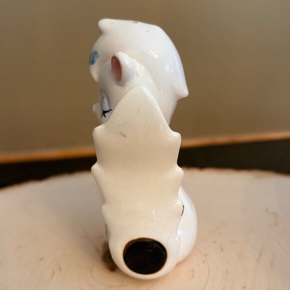 Vintage Japan Magnetic Anthropomorphic Salt & Pepper Shakers Hand-Painted - Picture 12 of 16